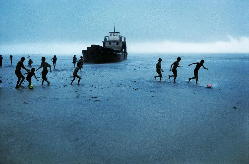 “Power of Play” by Photographer Steve McCurry