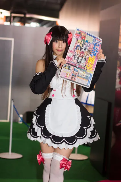 Hot Promotional Models and Cosplay Girls: Tokyo Game Show 2012