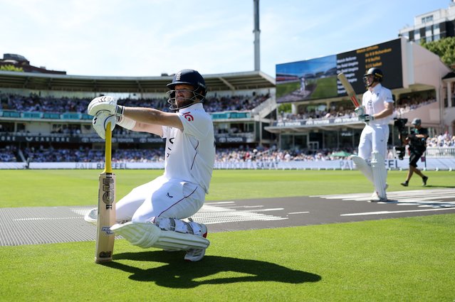 Ben Duckett of England takes to the field during Day One of the 3rd Rothesay Test Match between England and India at Lord's Cricket Ground on July 10, 2025 in London, England. (Photo by Alex Davidson/Getty Images)