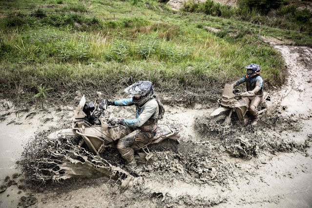 Motorbike riders compete in the MT Challenge off-road qualifying competition, organized by CFMotos, ahead of Australia's MT Challenge World Championship in September, in San Jose, Costa Rica, 24 August 2025. (Photo by Jeffrey Arguedas/EPA)