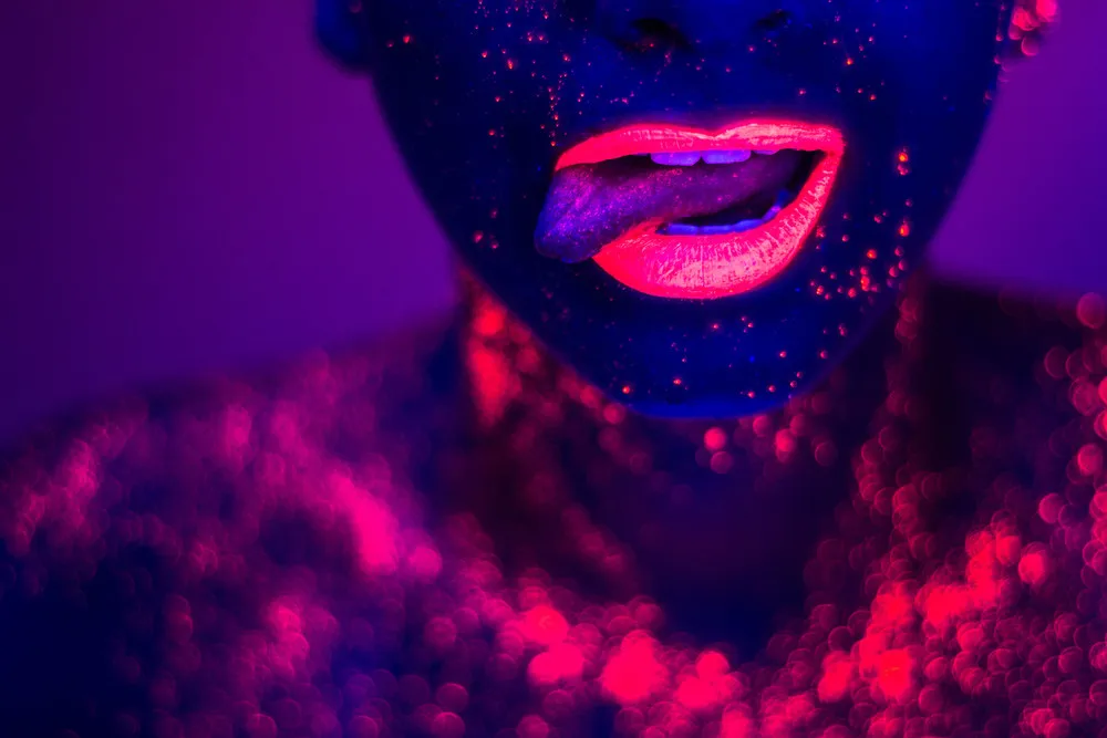  Electric Neon Photography by Hid Saib Neto (Updated)