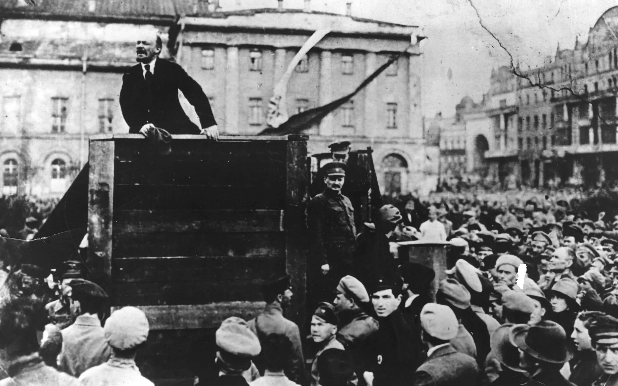 Russia S 1917 October Revolution