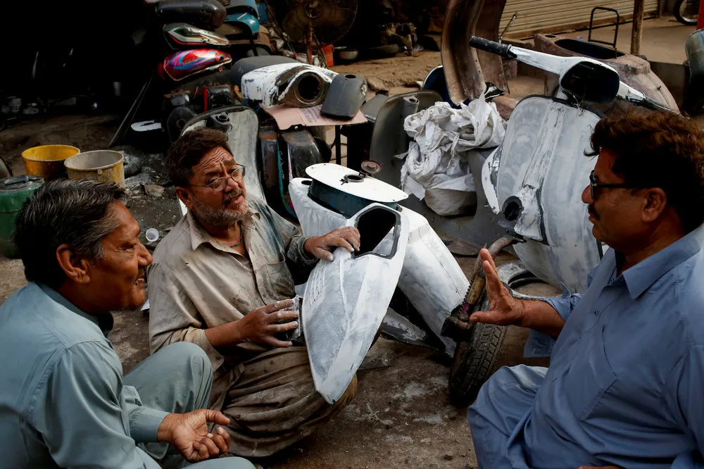Vintage Vespa Fans in Pakistan