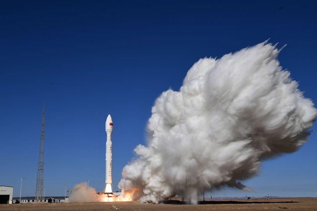 A Lijian-1 Y9 carrier rocket carrying two technical experiment satellites blasts off from the Dongfeng commercial space innovation pilot zone in northwest China, November 9, 2025. The rocket blasted off at 11:32 a.m. (Beijing Time) and successfully sent the satellites into the planned orbit. (Photo by Wang Jiangbo/Xinhua/Alamy Live News)