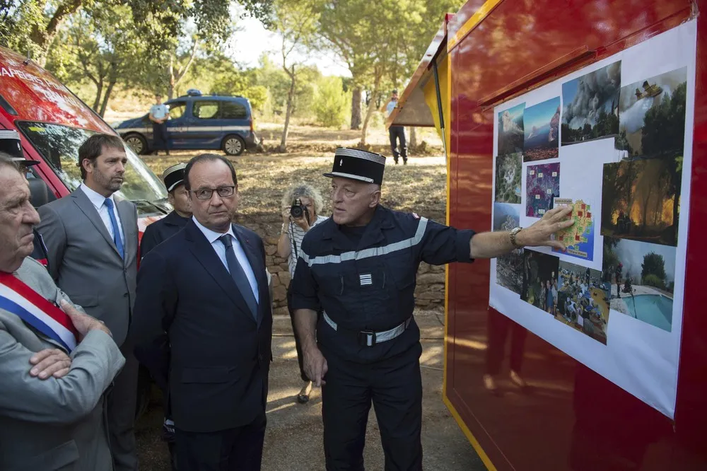 The Day in Photos – July 27, 2015