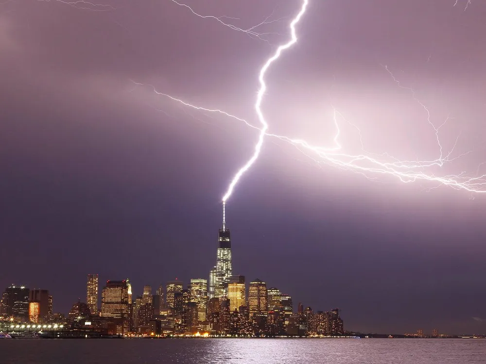 Major Storm Hits New York City