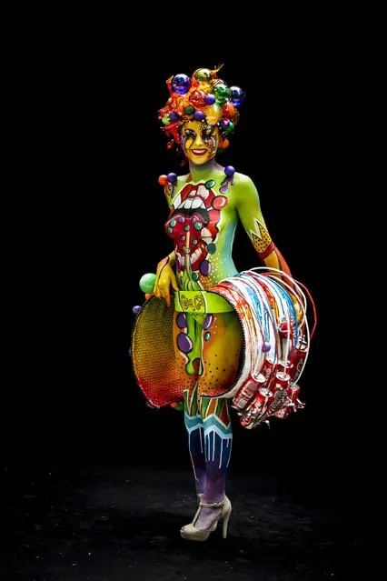 A model poses at the World Bodypainting Festival 2014 on July 4, 2014 in Poertschach am Woerthersee, Austria. (Photo by Jan Hetfleisch/Getty Images)