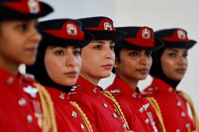 Female royal guards await the arrival of Pope Francis to Manama, Bahrain on November 3, 2022. (Photo by Hamad l Mohammed/Reuters)