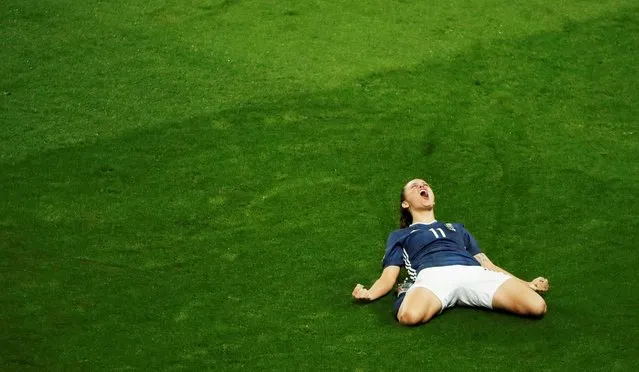 Argentina's forward Florencia Bonsegundo celebrates after scoring a goal during the France 2019 Women's World Cup Group D football match between Scotland and Argentina, on June 19, 2019, at the Parc des Princes stadium in Paris. (Photo by Gonzalo Fuentes/Reuters)