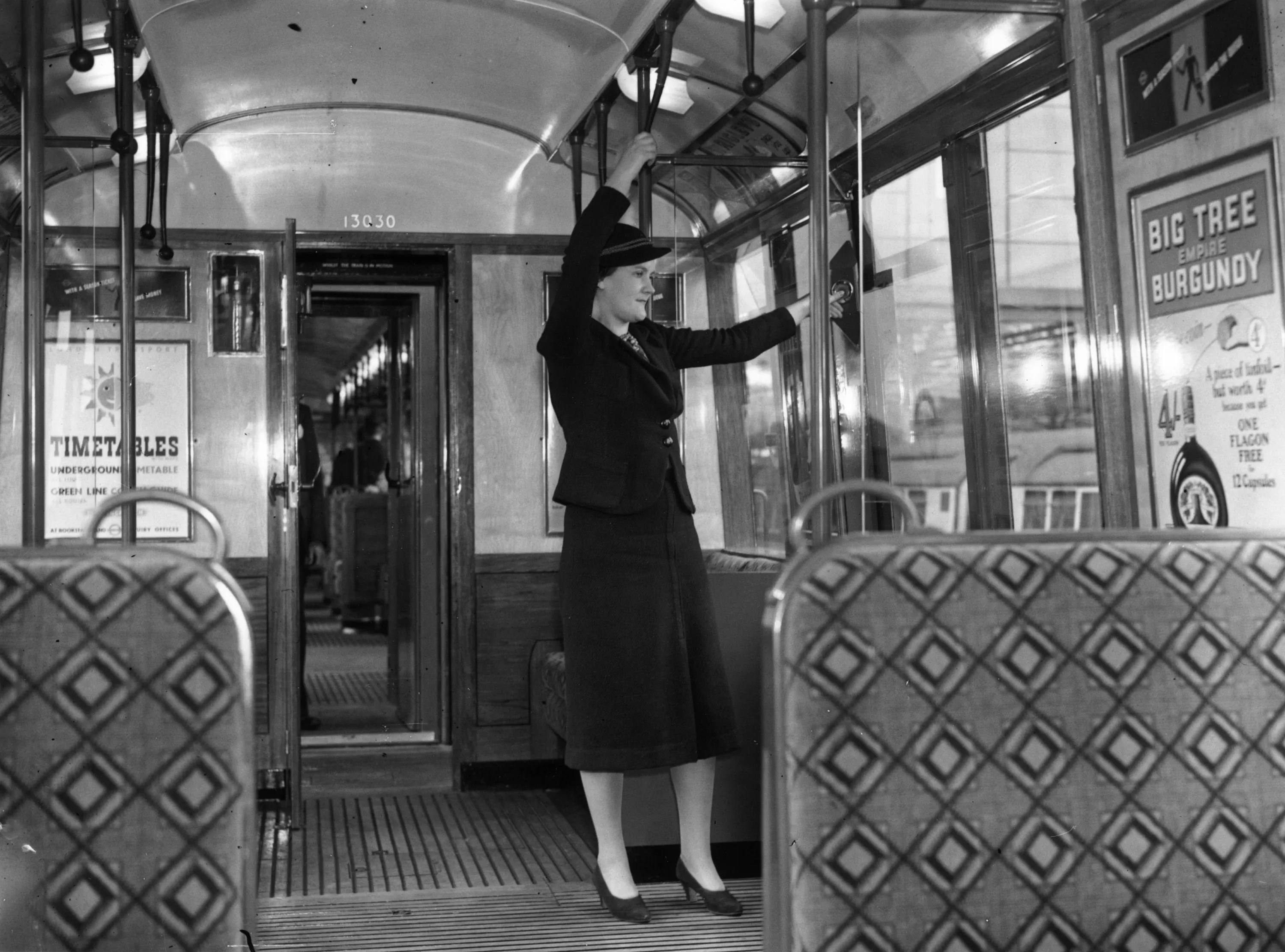 Vintage Pictures Of The London Underground 