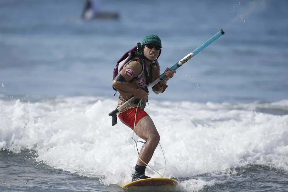 Halloween Surf Contest in Santa Monica