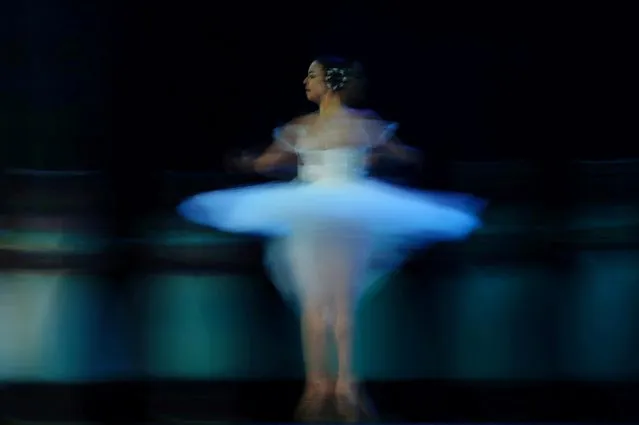 Viengsay Valdes, Cuban National Ballet prima ballerina performs “Giselle” during the 27th Alicia Alonso International Ballet Festival of Havana at the National Theatre in Havana, Cuba on November 2, 2022. (Photo by Alexandre Meneghini/Reuters)