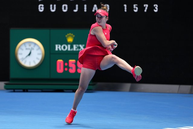 Elina Svitolina of Ukraine plays a forehand return to Madison Keys of the U.S. during their quarterfinal match at the Australian Open tennis championship in Melbourne, Australia, Wednesday, January 22, 2025. (Photo by Vincent Thian/AP Photo)