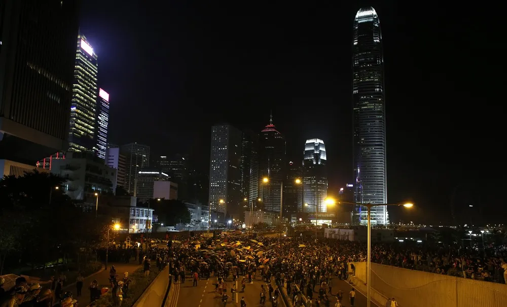 Hong Kong Protesters Scuffle with Police