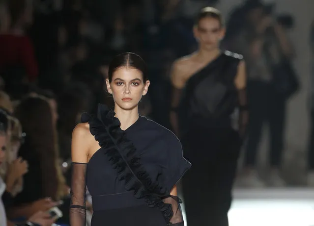 Model Kaia Gerber wears a creation as part of the Max Mara women's 2019 Spring-Summer collection, unveiled during the Fashion Week in Milan, Italy, Thursday, September 20, 2018. (Photo by Antonio Calanni/AP Photo)