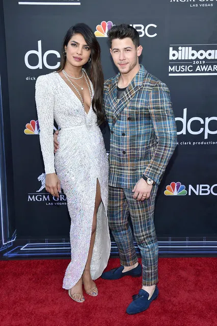 (L-R) Priyanka Chopra and Nick Jonas of Jonas Brothers attend the 2019 Billboard Music Awards at MGM Grand Garden Arena on May 1, 2019 in Las Vegas, Nevada.  (Photo by John Shearer/Getty Images for dcp)