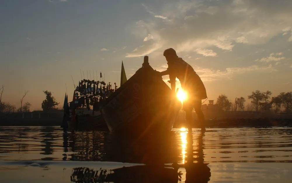 A Look at Life in Pakistan, Part 1/2