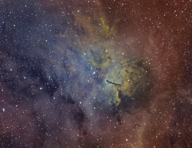 Sh2-86  is an emission nebula in the constellation Vulpecula, it surrounds the open star cluster NGC6823. Open cluster NGC6823 is about 50 light years across, and is about 6000 light years from Earth. (Bill Snyder)