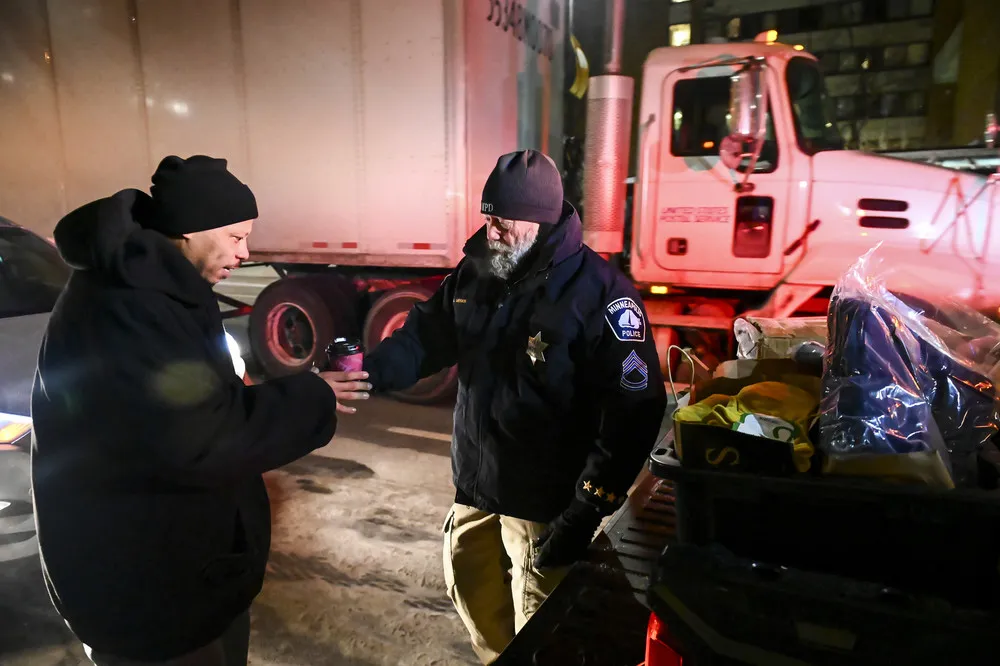 A Look at Life in USA, Part 1/2