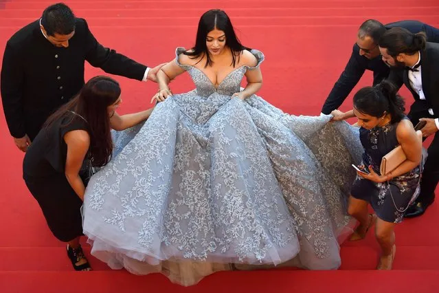 Indian actress Aishwarya Rai Bachchan arrives on May 19, 2017 for the screening of the film “Okja” at the 70th edition of the Cannes Film Festival in Cannes, southern France. (Photo by Antonin Thuillier/AFP Photo)