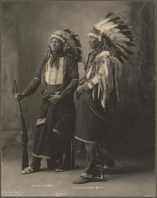 Chief Goes To War, Chief Hollow Horn Bear, Sioux, 1899. (Photo by Frank A. Rinehart)