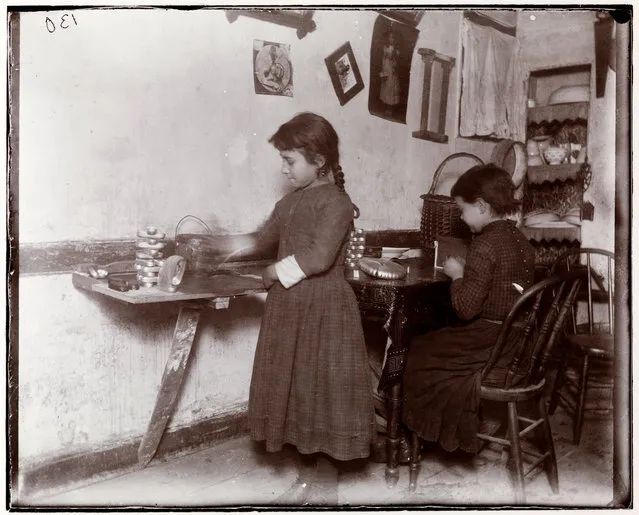 Little Susie in Gotham Court, 1892. (Photo by Jacob A. Riis/Museum of the City of New York, Gift of Roger William Riis)