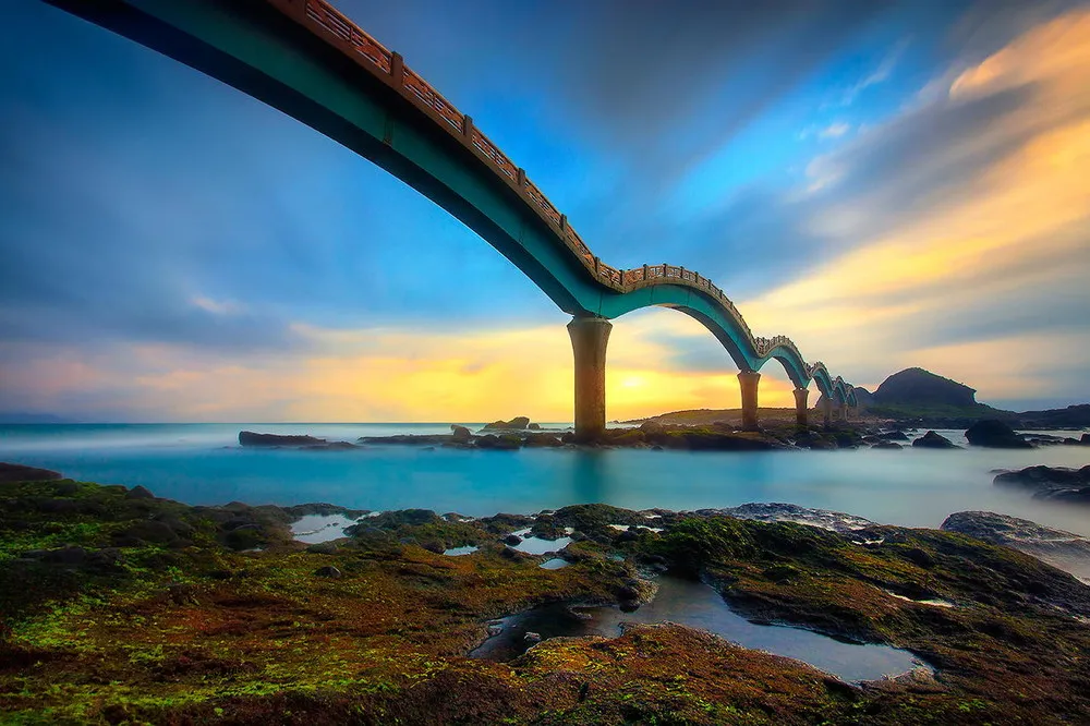Sansiantai: Dragon Bridge 