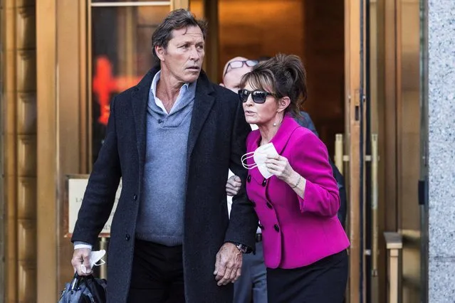 Sarah Palin, 2008 Republican vice presidential candidate and former Alaska governor, departs with former NHL hockey player Ron Duguay during her defamation lawsuit against the New York Times, at the United States Courthouse in the Manhattan borough of New York City, U.S., February 9, 2022. (Photo by Stephen Yang/Reuters)