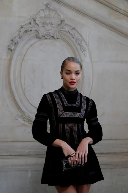 Model Jasmine Sanders poses during a photocall before the Spring/Summer 2018 women's ready-to-wear collection show for fashion house Dior during Paris Fashion Week, France, September 26, 2017. (Photo by Philippe Wojazer/Reuters)