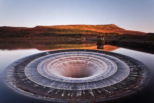 Ladybower Reservoir In Derbyshire England