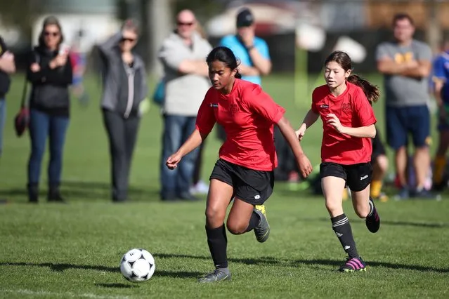 Raaua Taua takes the ball up during the 13th grade Warkworth Football Club girls Phoenix match against Manurewa at Manurewa War Memorial Park on June 20, 2020 in Auckland, New Zealand. Community sport has resumed across New Zealand following the lifting of COVID-19 restrictions. New Zealand moved to COVID-19 Alert Level 1 on Tuesday 9 June. While life is able to mostly return to normal under Alert Level 1, strict border measures will remain with mandatory 14 day isolation and quarantine for any overseas arrivals. (Photo by Fiona Goodall/Getty Images)