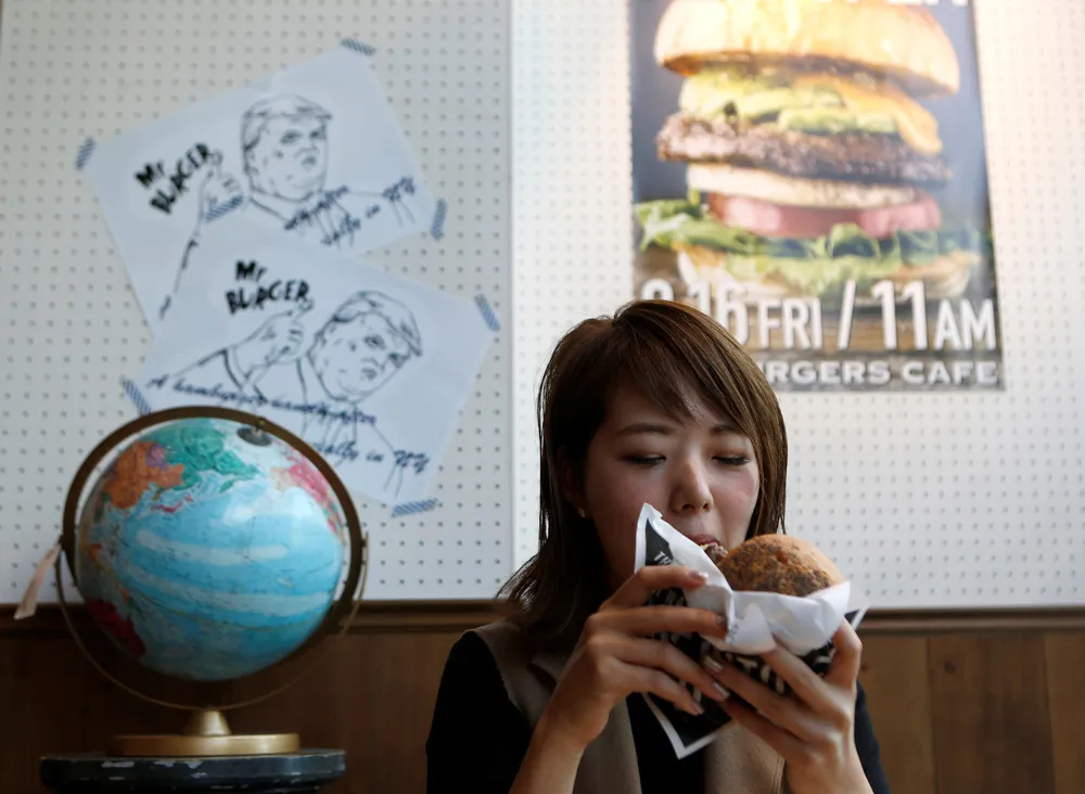 Trump and Clinton Burgers Served Up in Japan