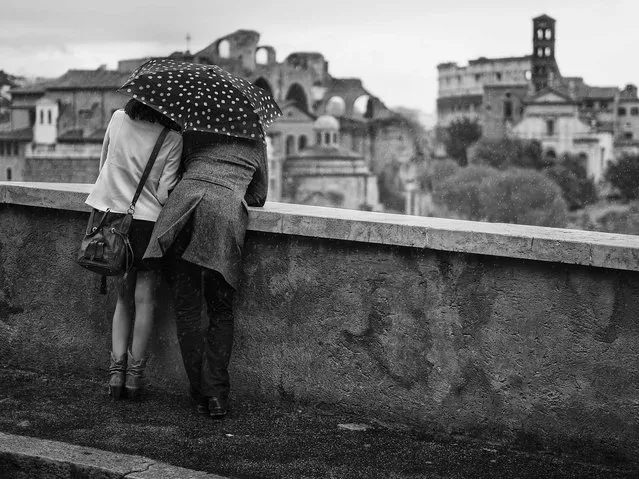 “Umbrella Shot”. (Photo by Enzo)