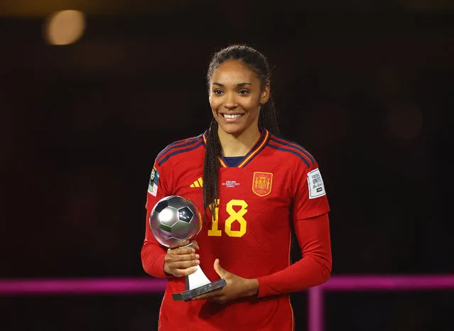 Salma Paralluelo of Spain poses with the FIFA Best Young Player Award at the award ceremony following the FIFA Women's World Cup Australia & New Zealand 2023 Final match between Spain and England at Stadium Australia on August 20, 2023 in Sydney, Australia. (Photo by Carl Recine/Reuters)