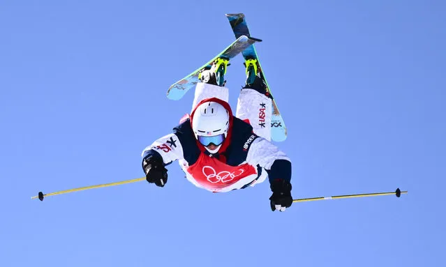 USA's Nicholas Goepper competes in the freestyle skiing men's freeski slopestyle final run during the Beijing 2022 Winter Olympic Games at the Genting Snow Park H & S Stadium in Zhangjiakou on February 16, 2022. (Photo by Marco Bertorello/AFP Photo)