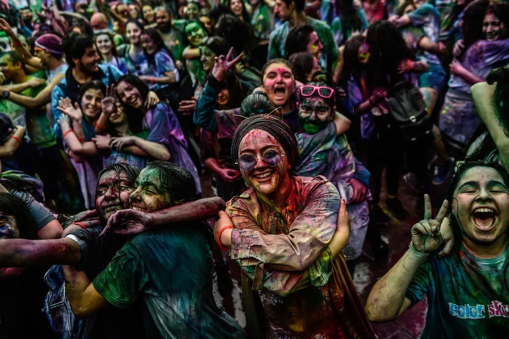 The Day in Photos – May 7, 2018