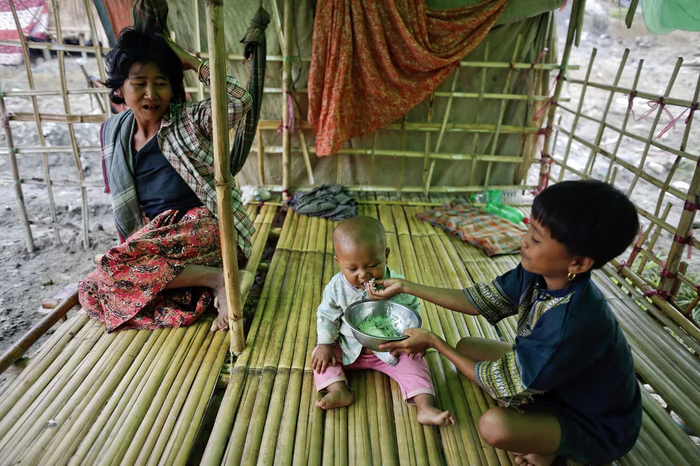 Manual Oil Drilling in Myanmar