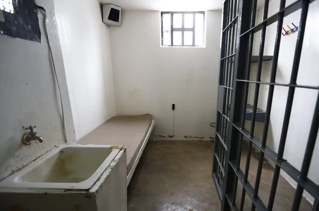 A view of drug lord Joaquin “El Chapo” Guzman's cell inside the Altiplano Federal Penitentiary, where he escaped from, in Almoloya de Juarez, on the outskirts of Mexico City, July 15, 2015. U.S. law enforcement officials met with agents of the Mexican attorney general's office this week to share information related to the escape from prison of Guzman and coordinate efforts to apprehend him, a Mexican government official said on Wednesday. (Photo by Edgard Garrido/Reuters)