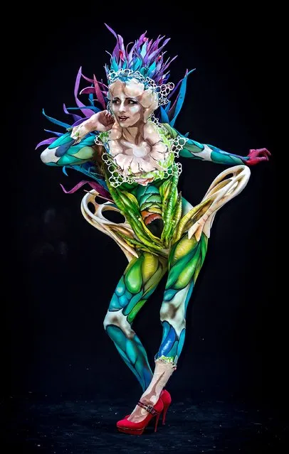 A model poses at the World Bodypainting Festival 2014 on July 5, 2014 in Poertschach am Woerthersee, Austria. (Photo by Jan Hetfleisch/Getty Images)