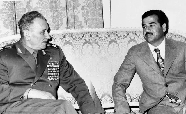 Soviet Defense Minister Gen. Andrei Grechko, left, talks with Iraqi Minister of Interior Saddam Hussein in Baghdad, December 15, 1971. The witnesses to Saddam Hussein's impending execution gathered Friday, Dec. 29, 2006 in Baghdad's fortified Green Zone in final preparation for his hanging, as state television broadcast footage of his regime's atrocities. (Photo by AP Photo)