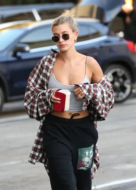 Hailey Bieber is seen flaunting her abs as she heads to a dance studio in Los Angeles on January 9, 2020. (Photo by Rachpoot/The Mega Agency)