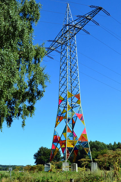 Art Students Transform Ugly Electrical Towers