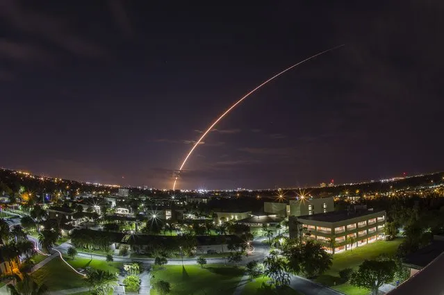 A United Launch Alliance Atlas V 551 rocket blasts off from Cape Canaveral Air Force Station in Florida, January 20, 2015. (Photo by Michael Brown/Reuters)