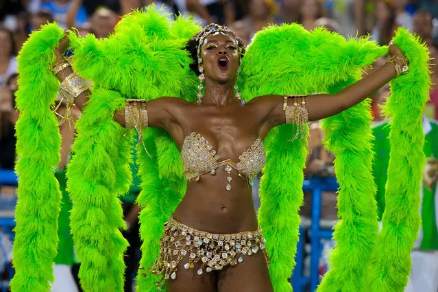 Cris Vianna, Queen of Percussion of Imperatriz Leopoldinense samba school, performs during its parade at 2014 Brazilian Carnival at Sapucai Sambadrome on March 03, 2014 in Rio de Janeiro, Brazil. (Photo by Buda Mendes/Getty Images)