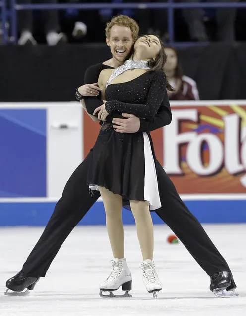 Madison Chock, right, and Evan Bates perform during the free dance program in the U.S. Figure Skating Championships in Greensboro, N.C., Saturday, January 24, 2015. (Photo by Gerry Broome/AP Photo)