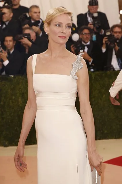 Actress Uma Thurman arrives at the Metropolitan Museum of Art Costume Institute Gala (Met Gala) to celebrate the opening of “Manus x Machina: Fashion in an Age of Technology” in the Manhattan borough of New York, May 2, 2016. (Photo by Lucas Jackson/Reuters)