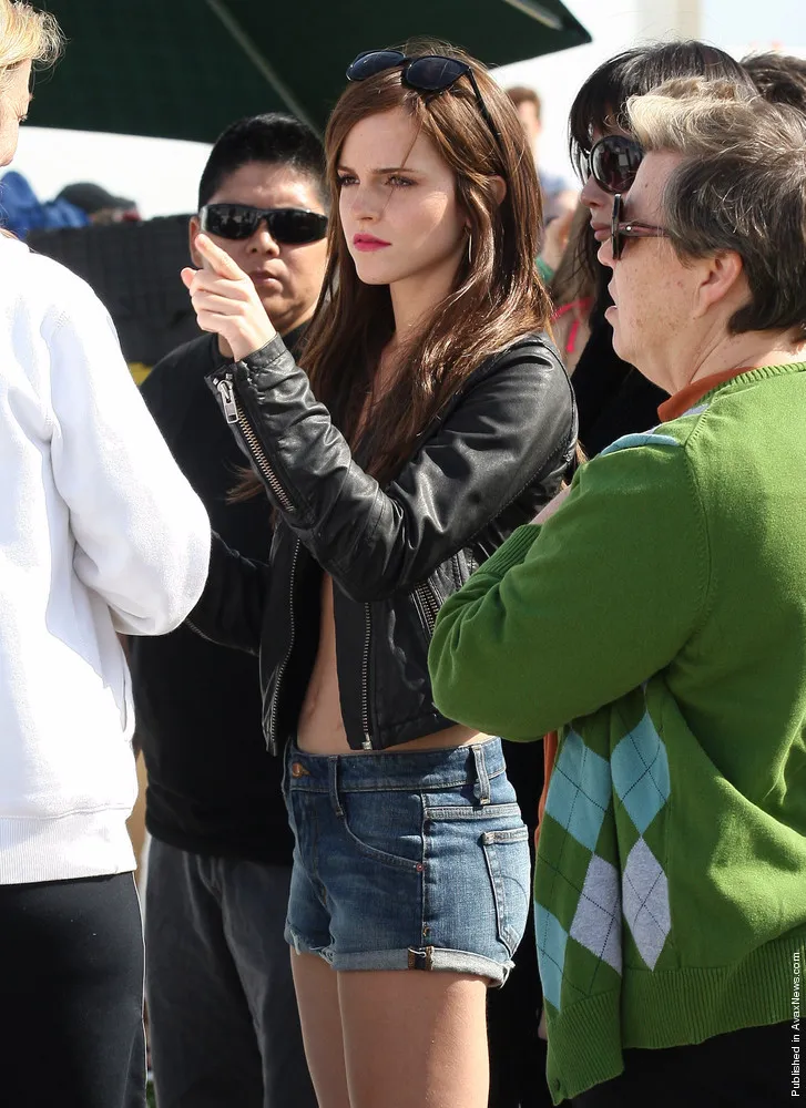 Emma Watson – On The Set of the Bling Ring in Venice