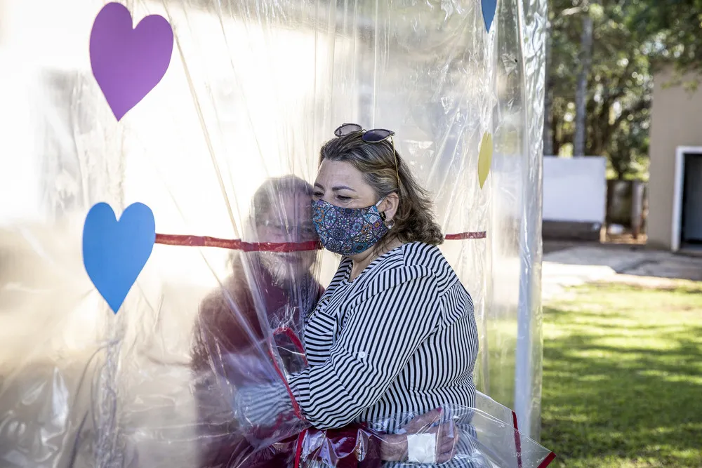 The Day in Photos – June 18, 2020, Part 2/2