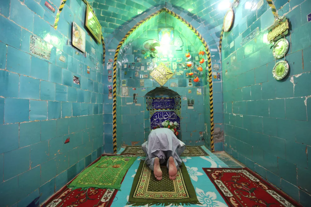 Iraq's “Peace Valley”: the World's Largest Cemetery