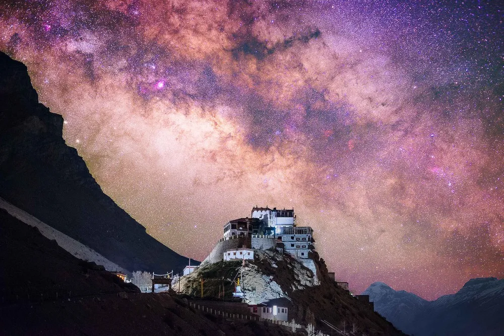 Tibet under the Stars